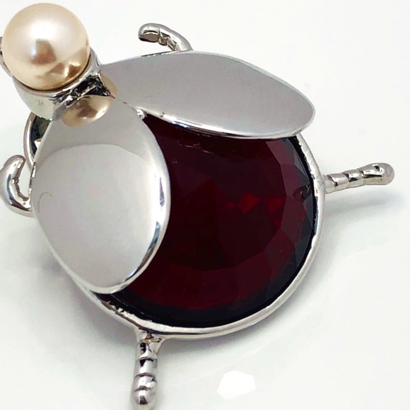 NEW Henri Bendel Silver & Ruby Beetle Brooch Pin - Picture 1 of 9